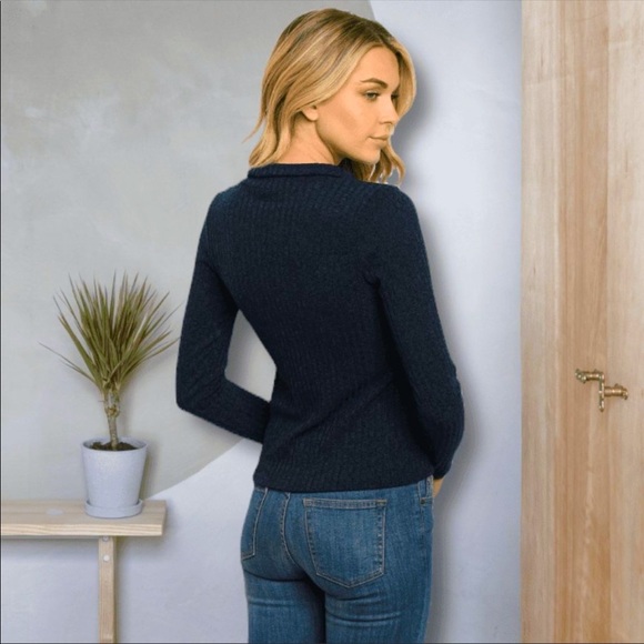 *NEW* Zip Up Sweater / Color Navy - Picture 2 of 2